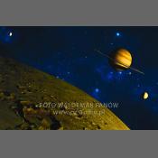 Saturn widziany z nad powierzchni Jepeta